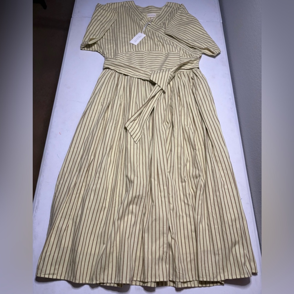 Laude the Label Beige Striped Long Sleeve Dress